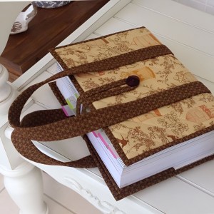 Curso de Cómo Hacer Cover de Tela para Libros con Agarraderas Curso de Cómo Hacer Cover de Tela para Libros con Agarraderas